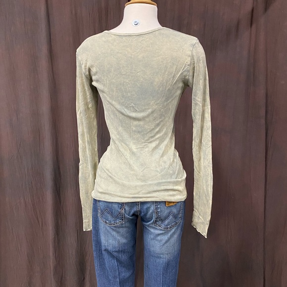 Wild at Heart Cow Skull Long Sleeve Ribbed Tee - Picture 4 of 7